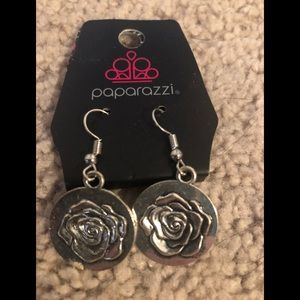 Paparazzi Rose Plated Earrings